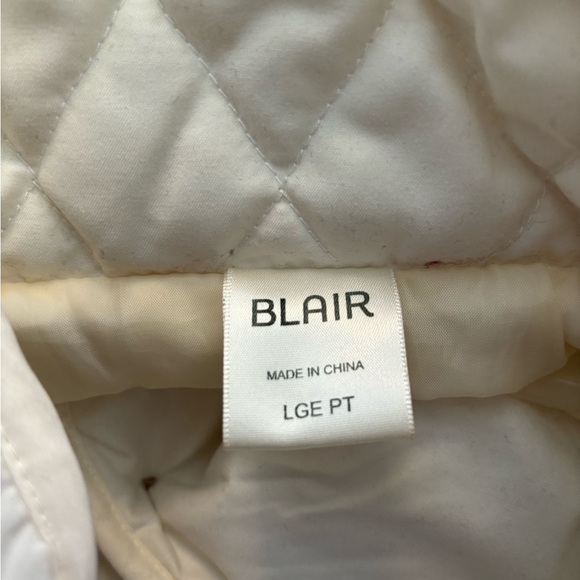 Quilted Barn Style Jacket, Large - Picture 6 of 7